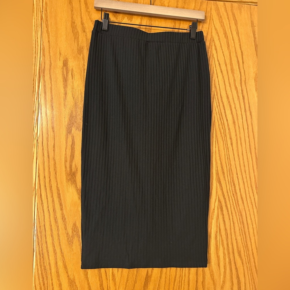 Avec Les Filles Black Textured Midi Skirt - NWT - Size S